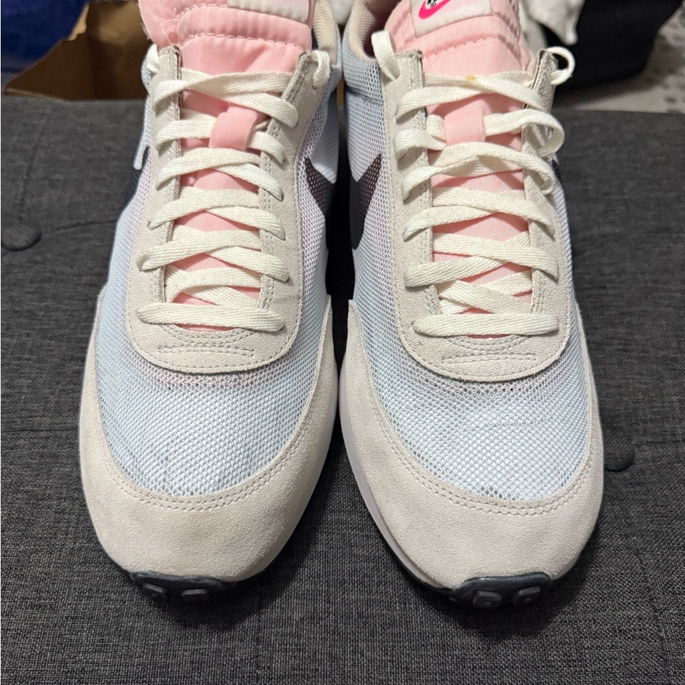 Nike tailwind 79